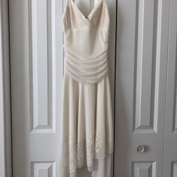 💥💥💥 SOLD 💥💥💥 Dress - Picture 3 of 4